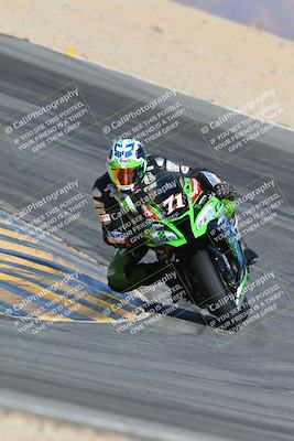 media/Nov-15-2024-CVMA Friday Practice (Fri) [[b142d29251]]/4-Group 4 and Trackday/Session 2 (Turn 10)/